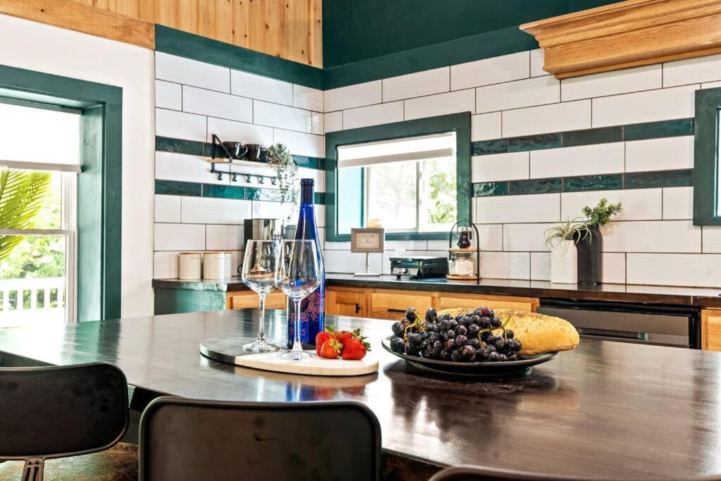Holiday home The Modern Forge Ny, *